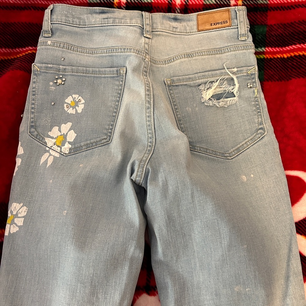EXPRESS Painted Daisy Rhinestone Jeans - Picture 6 of 6